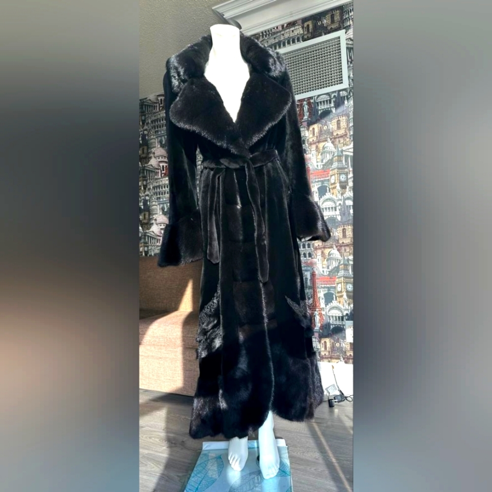Black diamond Mink coat.